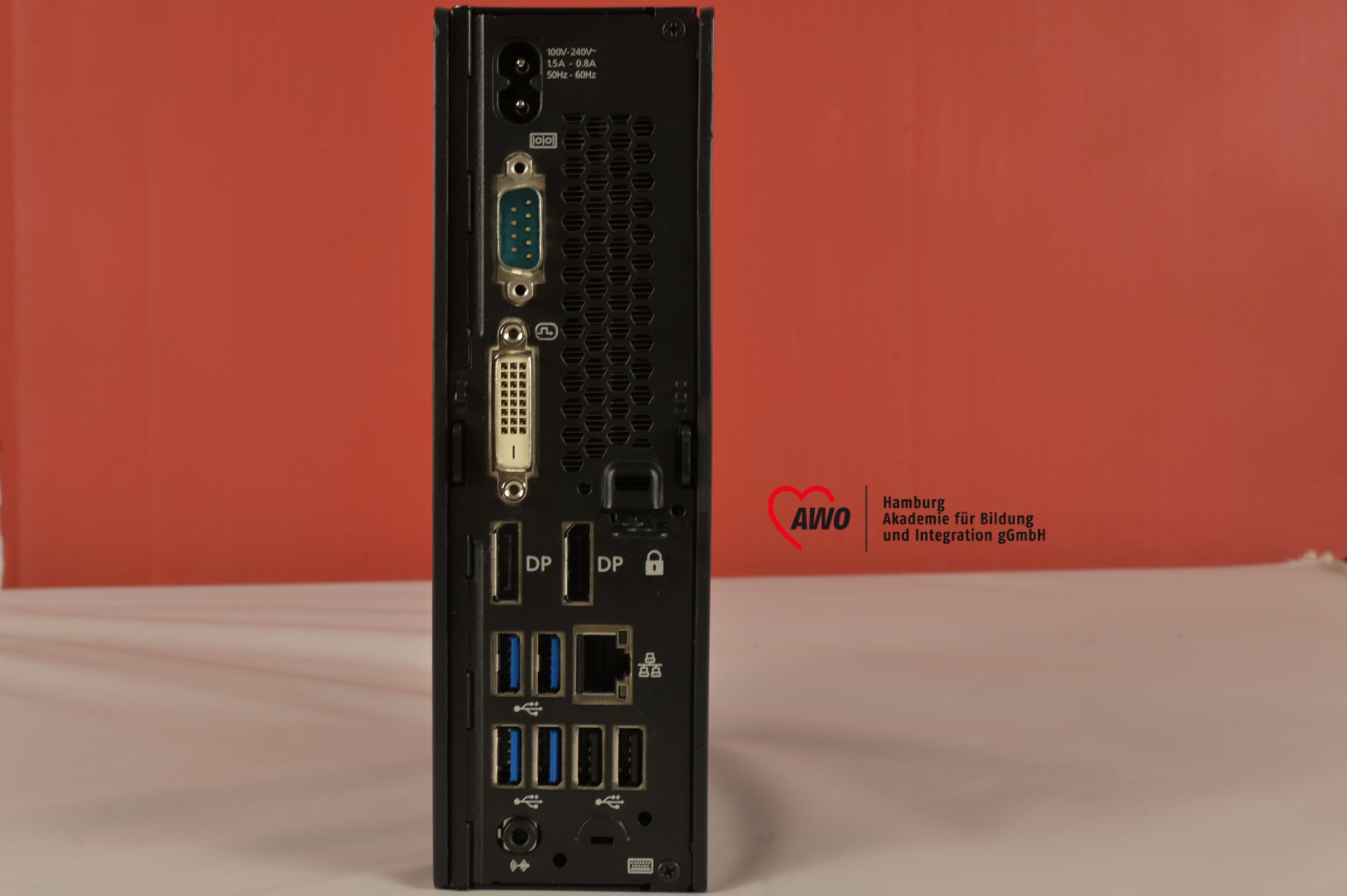 Fujitsu Esprimo Q957