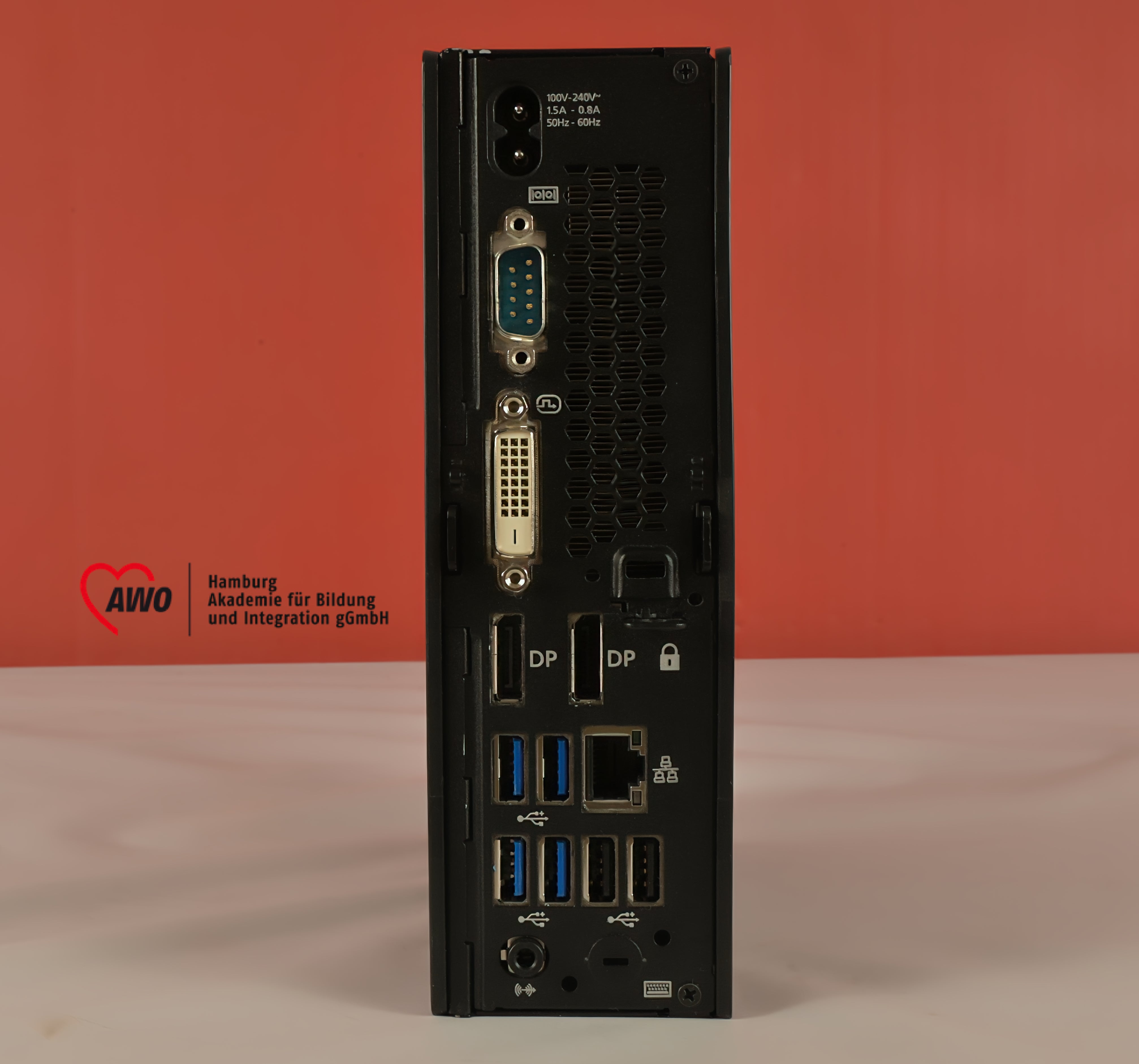 Fujitsu Esprimo Q957