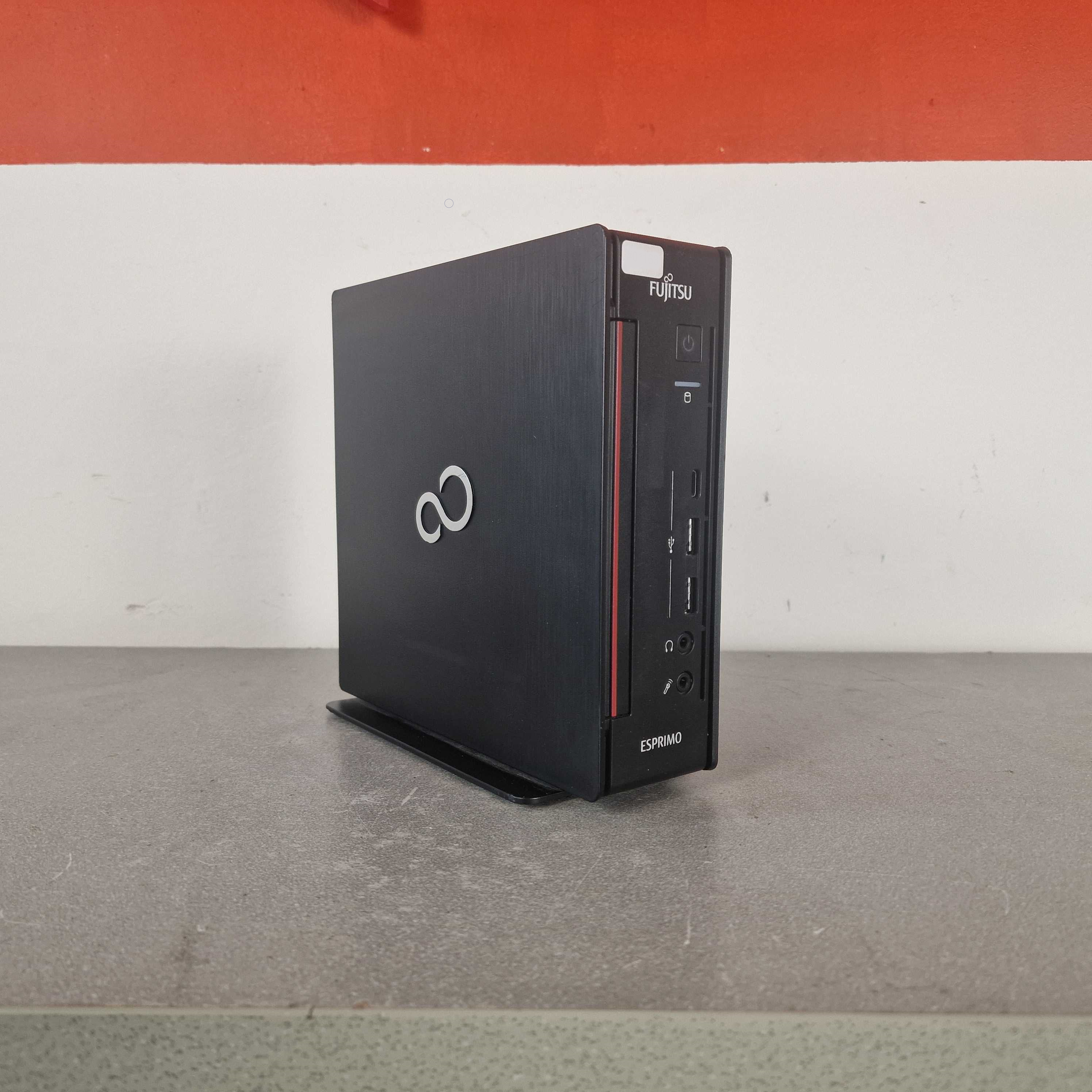 Fujitsu ESPRIMO Q957