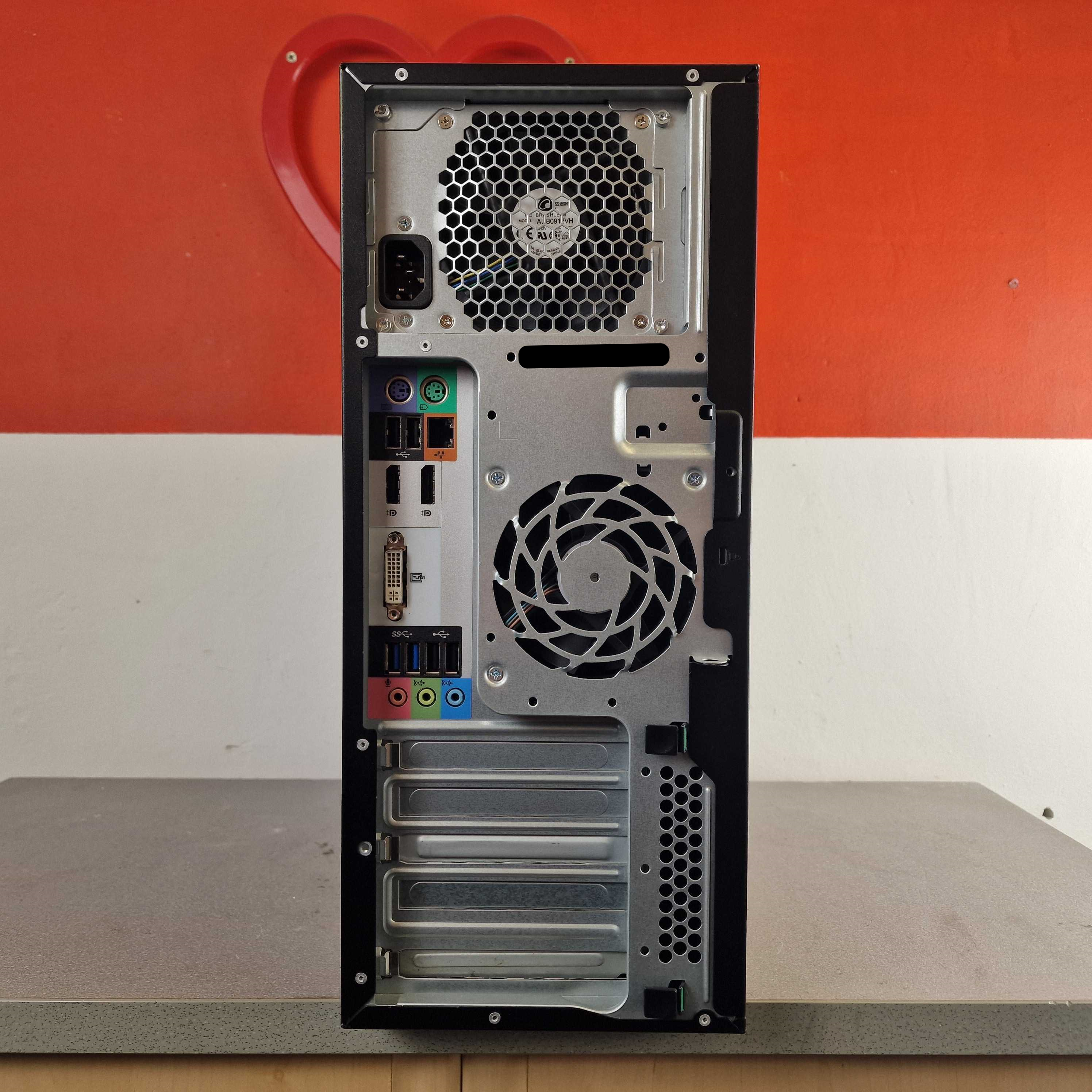 HP  Z230 Tower Workstation