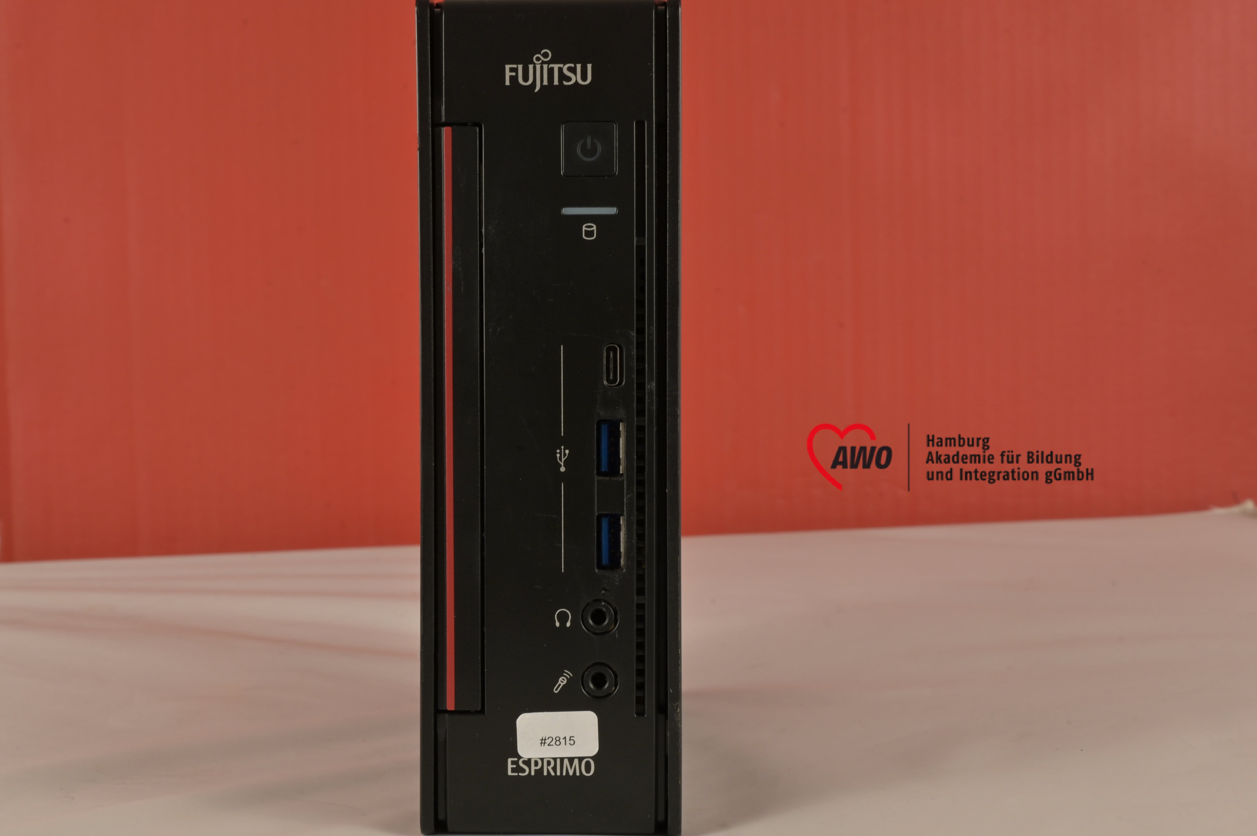 Fujitsu Esprimo Q957