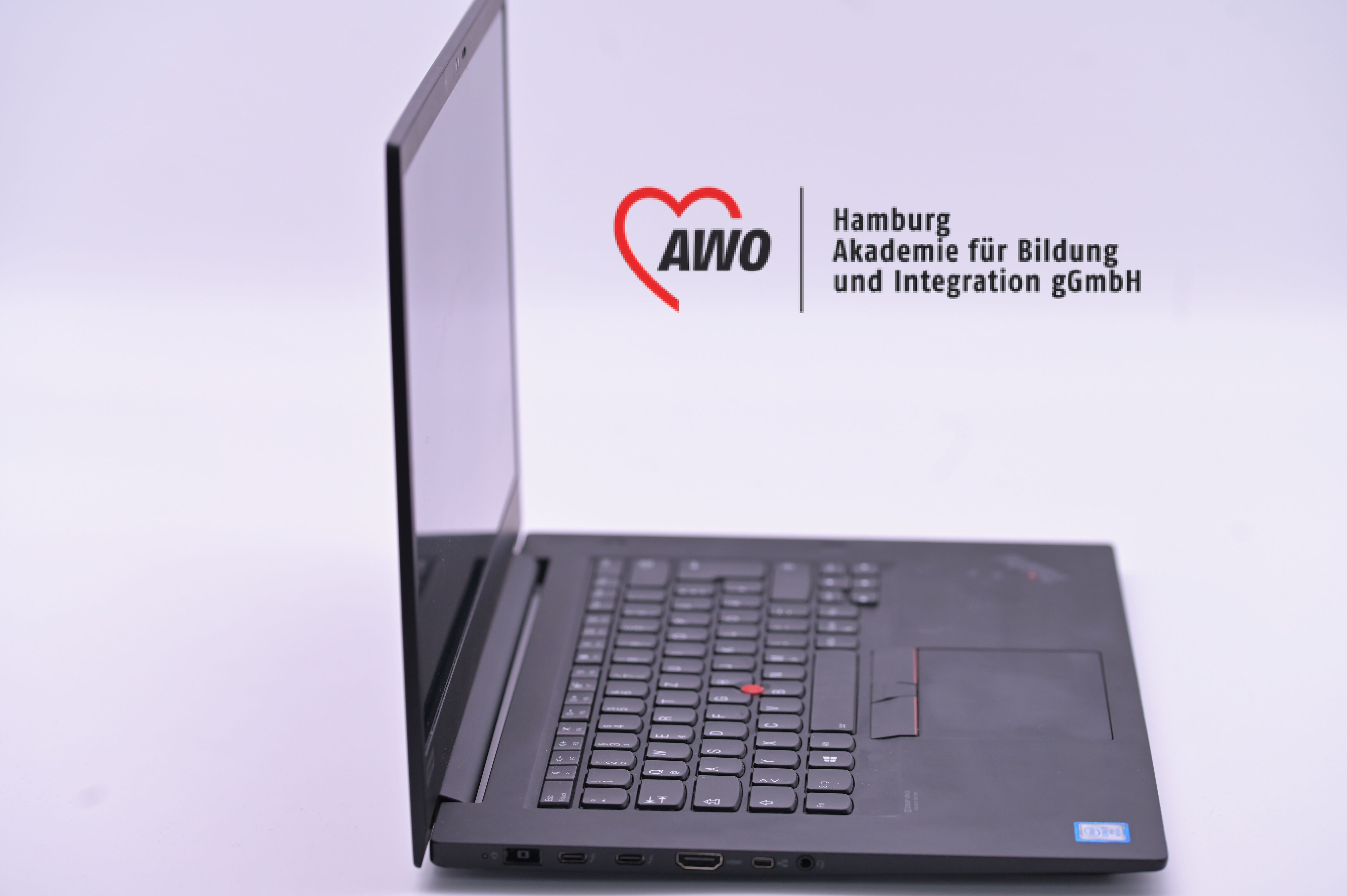 #2243Lenovo ThinkPad P1 15"